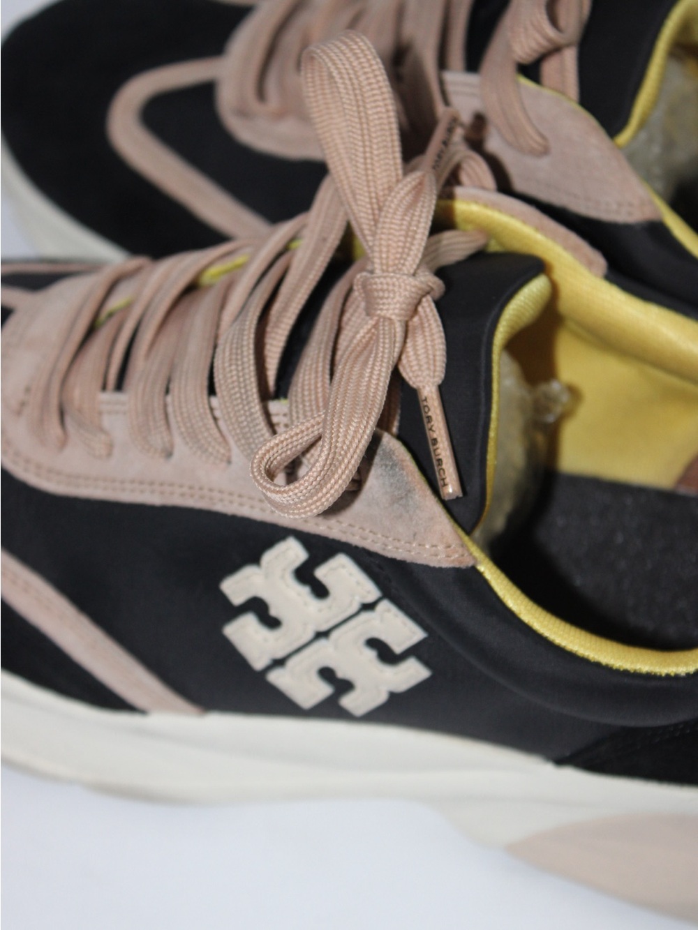 Women’s Black and Beige Fashion Sneakers - Picture 11 of 14